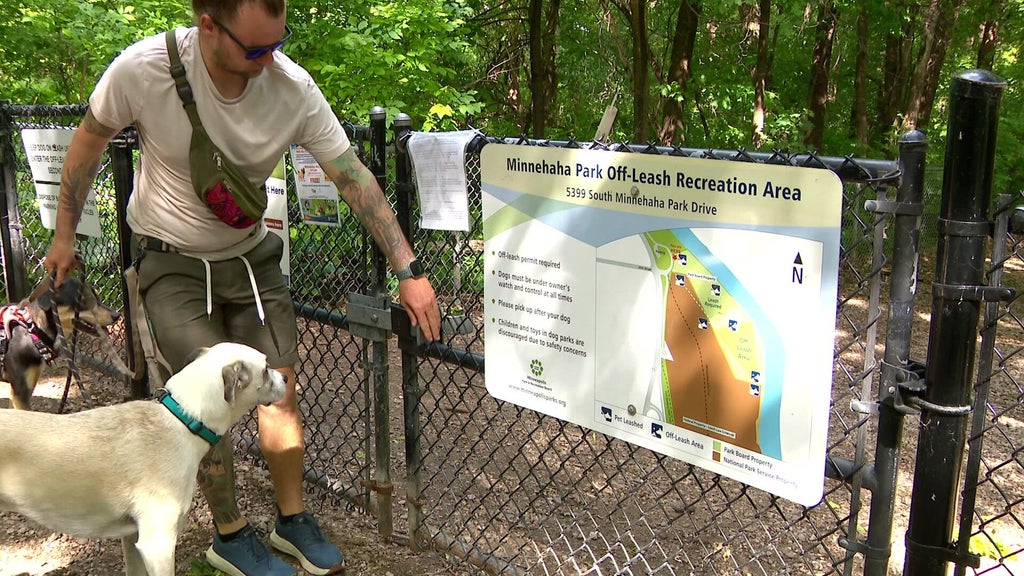 Dogs must be on on leash at Minneapolis' Minnehaha Regional Park starting in December — Bloomington Government news